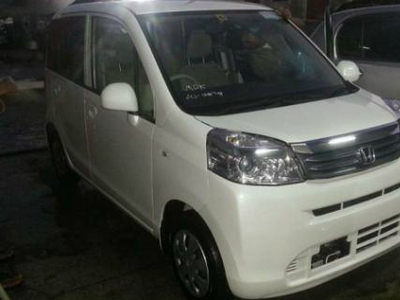 Honda Life - 0.7L (0700 cc) White