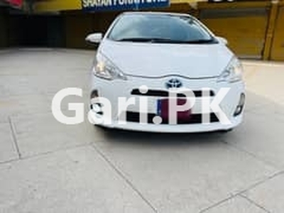 Toyota Aqua VXR 2014 for Sale in Peshawar
