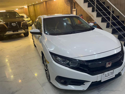 Honda Civic VTi 1.8 Oriel Prosmatec UG 2019