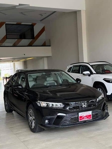 Honda Civic orial 1.8 black color
