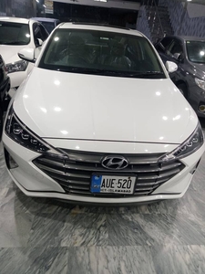 Hyundai Elantra GLs 2021