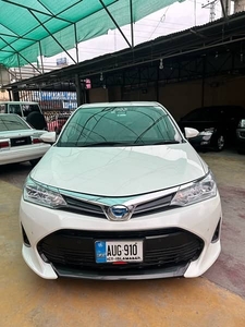 Toyota Corola Axio Hybrid