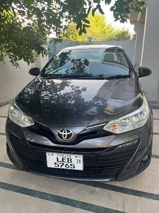 Toyota Yaris 1.5 X full option