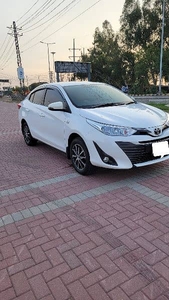 Toyota Yaris ATIV MT 2021