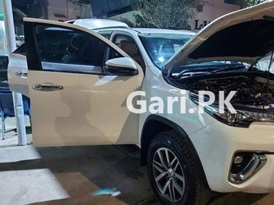 Toyota Fortuner 2.7 VVTi 2019 for Sale in Karachi