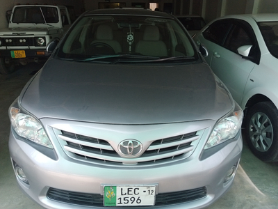 Toyota Corolla Altis 1.6 2013