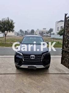 Toyota Fortuner Sigma 2021 for Sale in Lahore