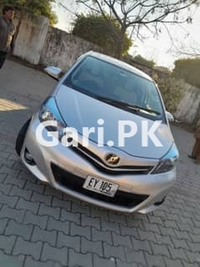 Toyota Vitz 2012 for Sale in Islamabad