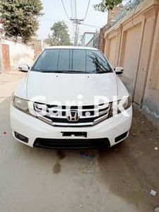 Honda City IVTEC 2015 for Sale in Multan Road