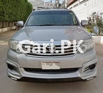 Toyota Fortuner 2014 for Sale in PECHS