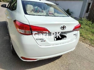 Toyota Yaris GLI CVT 1.3 2023 for Sale in Lahore