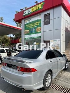 Honda Accord CL7 2004 for Sale in Lahore