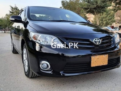 Toyota Corolla Axio 1.3 G 2014 for Sale in Karachi