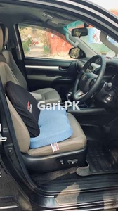Toyota Hilux Revo G Automatic 3.0 2017 for Sale in Islamabad