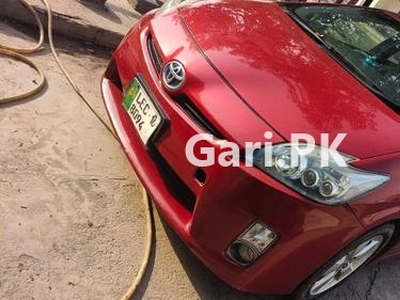 Toyota Prius 2016 for Sale in Lahore