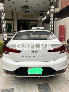 Hyundai Elantra GL 2022 for Sale in Sialkot