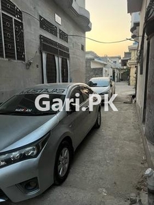 Toyota Corolla GLi 1.3 VVTi 2016 for Sale in Sialkot