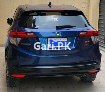 Honda Vezel 2017 for Sale in Lahore