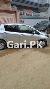Toyota Vitz F 1.0 2015 for Sale in Karachi