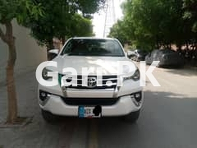 Toyota Fortuner 2020 for Sale in Lahore