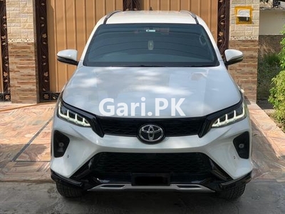 Toyota Fortuner Legender 2022 for Sale in Peshawar