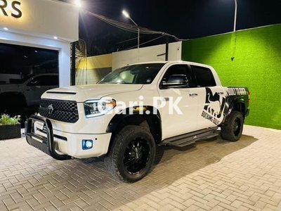 Toyota Tundra 5.7i 2017 for Sale in Lahore