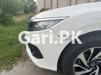 Honda Civic Oriel 2019 for Sale in Lahore
