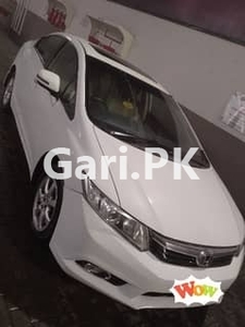 Honda Civic VTi Oriel Prosmatec 2013 for Sale in Sialkot
