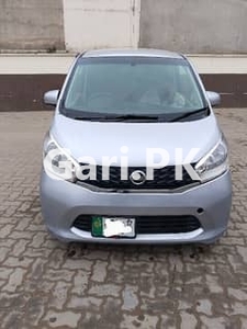 Nissan Dayz 2013 for Sale in Sialkot