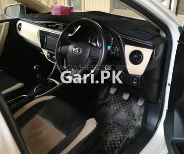Toyota Corolla GLi 1.3 VVTi 2017 for Sale in Sargodha