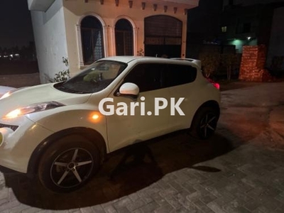 Nissan Juke 15RX Urban Selection 2010 for Sale in Lahore