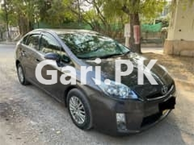 Toyota Prius 2011 for Sale in Depalpur
