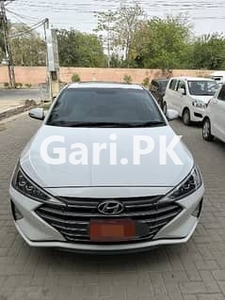 Hyundai Elantra 2022 for Sale in Sahiwal