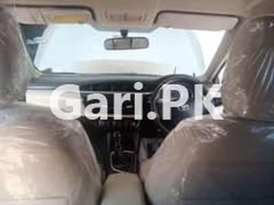 Toyota Corolla GLI 2016 for Sale in Peshawar•