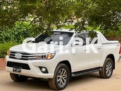 Toyota Hilux 2020 for Sale in Karachi