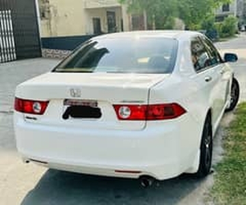 Honda Accord 2005 for Sale in Lahore•