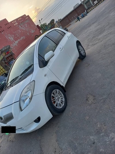 Vitz 2006 Model in Excellent Condition worth seeing