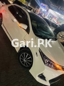 Toyota Corolla XLI 2015 for Sale in Islamabad•