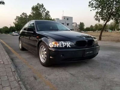 BMW 3 Series 2002 for Sale in Lahore