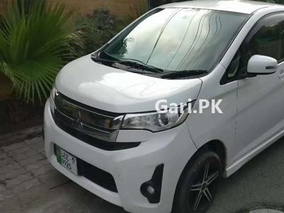 Mitsubishi EK Custom 2013 for Sale in Lahore