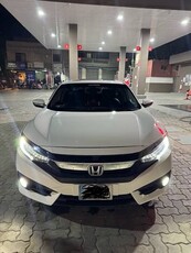 Honda Civic VTi Oriel Prosmatec 2018 (UG)
