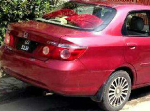 Honda City - 1.3L (1300 cc) Red
