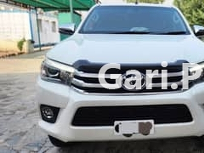 Toyota Hilux 2018 for Sale in Peshawar
