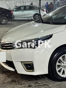 Toyota Corolla GLi Automatic 1.3 VVTi 2016 for Sale in Lahore