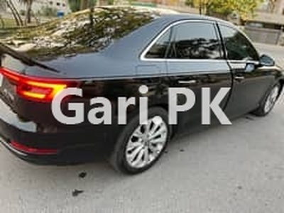 Audi A4 2018 for Sale in Bahria Town