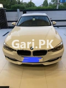 BMW 3 Series 2014 for Sale in State Life Housing Society