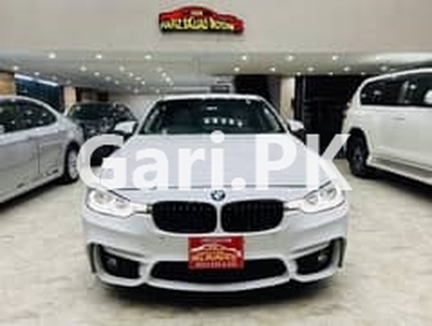 BMW Other 2013 for Sale in Johar Town