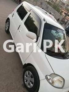 Daihatsu Esse Custom 2007 for Sale in Karachi