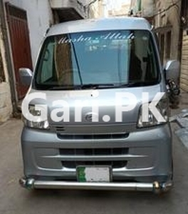 Daihatsu Hijet 2016 for Sale in Lahore