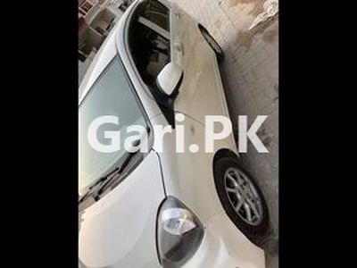 Daihatsu Mira Custom L 2016 for Sale in Sialkot